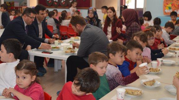 Mehmet Akif ERSOY ana okulu yerli malı ve tutum haftası Etkinliği