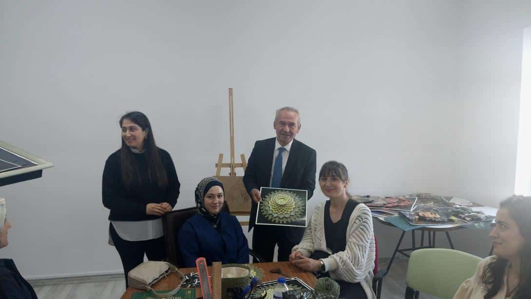 Müdürümüz Sayın Telat TURAN, Aybastı Halk Eğitimi Merkezi Kurslarını Ziyaret Etti