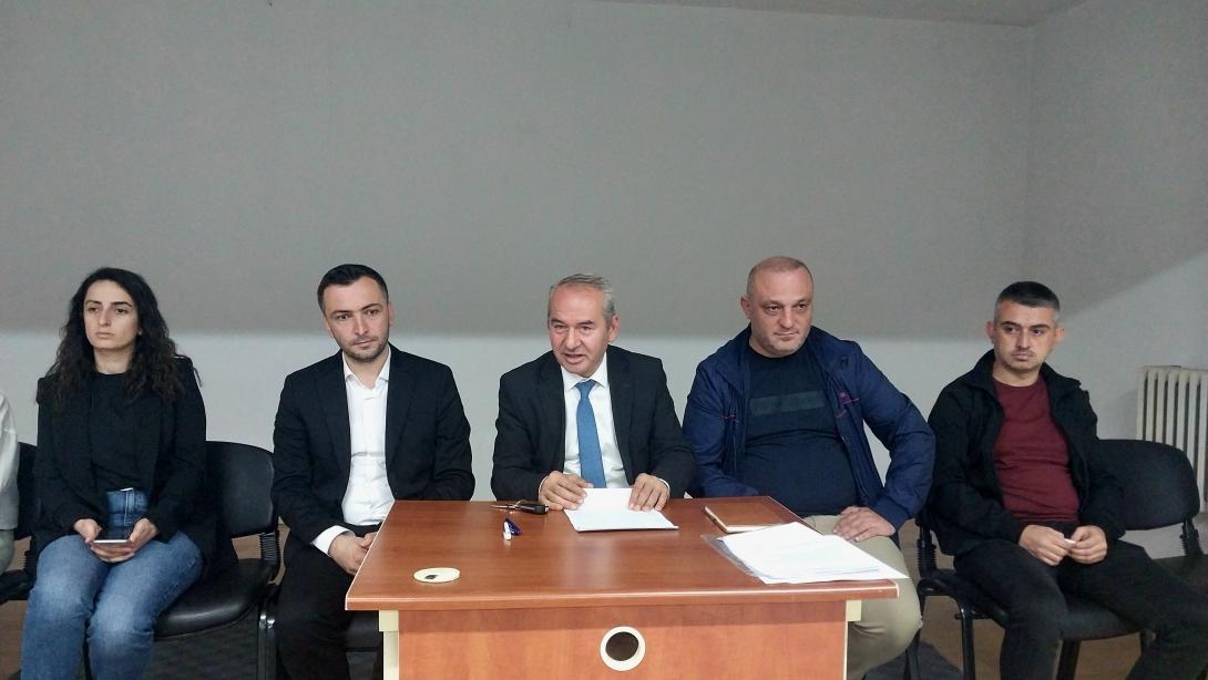 Müdürümüz Sayın Telat TURAN, Alacalar Şehit Yener Şahin İlkokulu Veli Toplantısına Katıldı